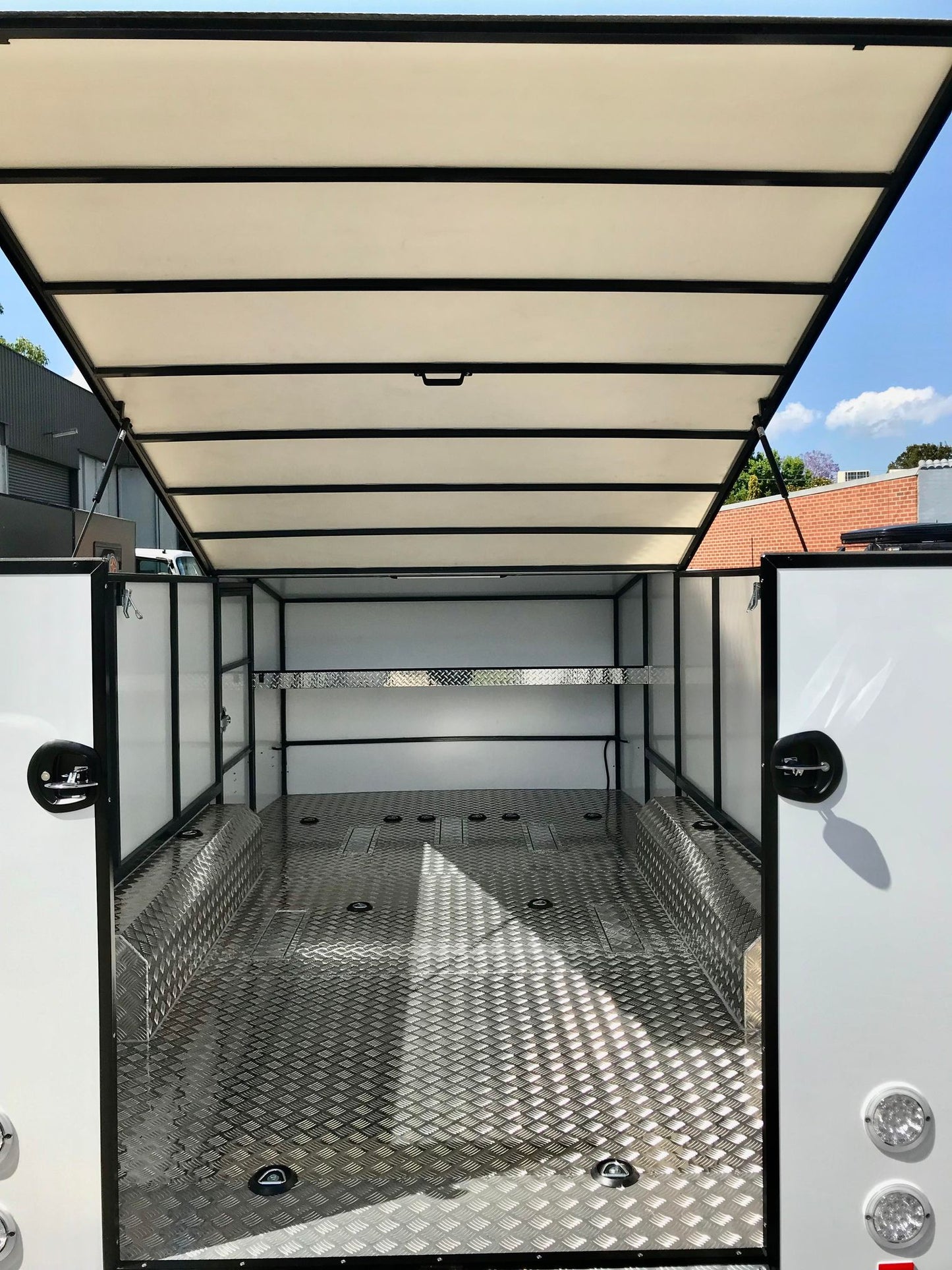Rebound 5 Bike Trailer