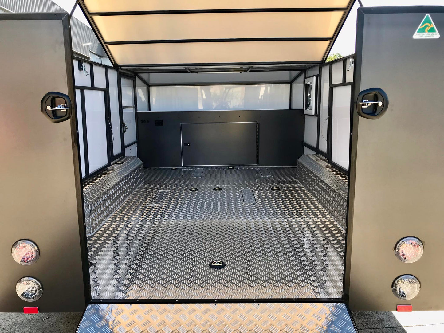 Chaser Pro 4 Bike Trailer